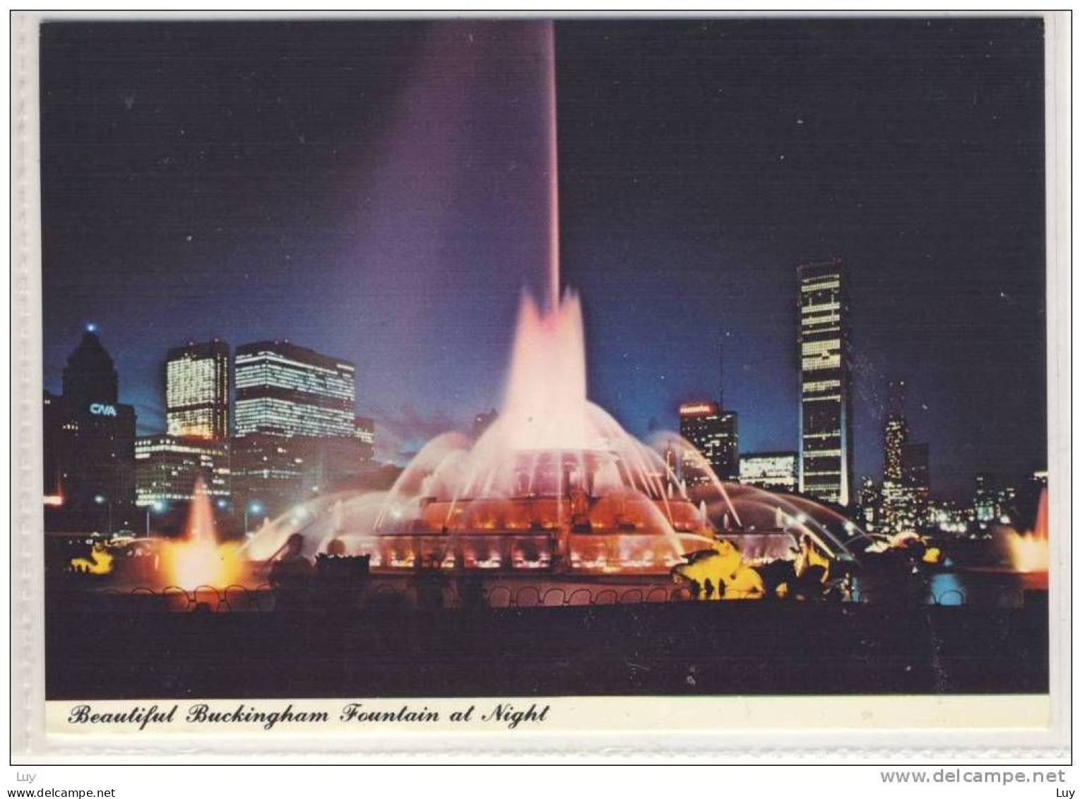 CHICAGO - Buckingham Fountain At Night - 1981 - Chicago