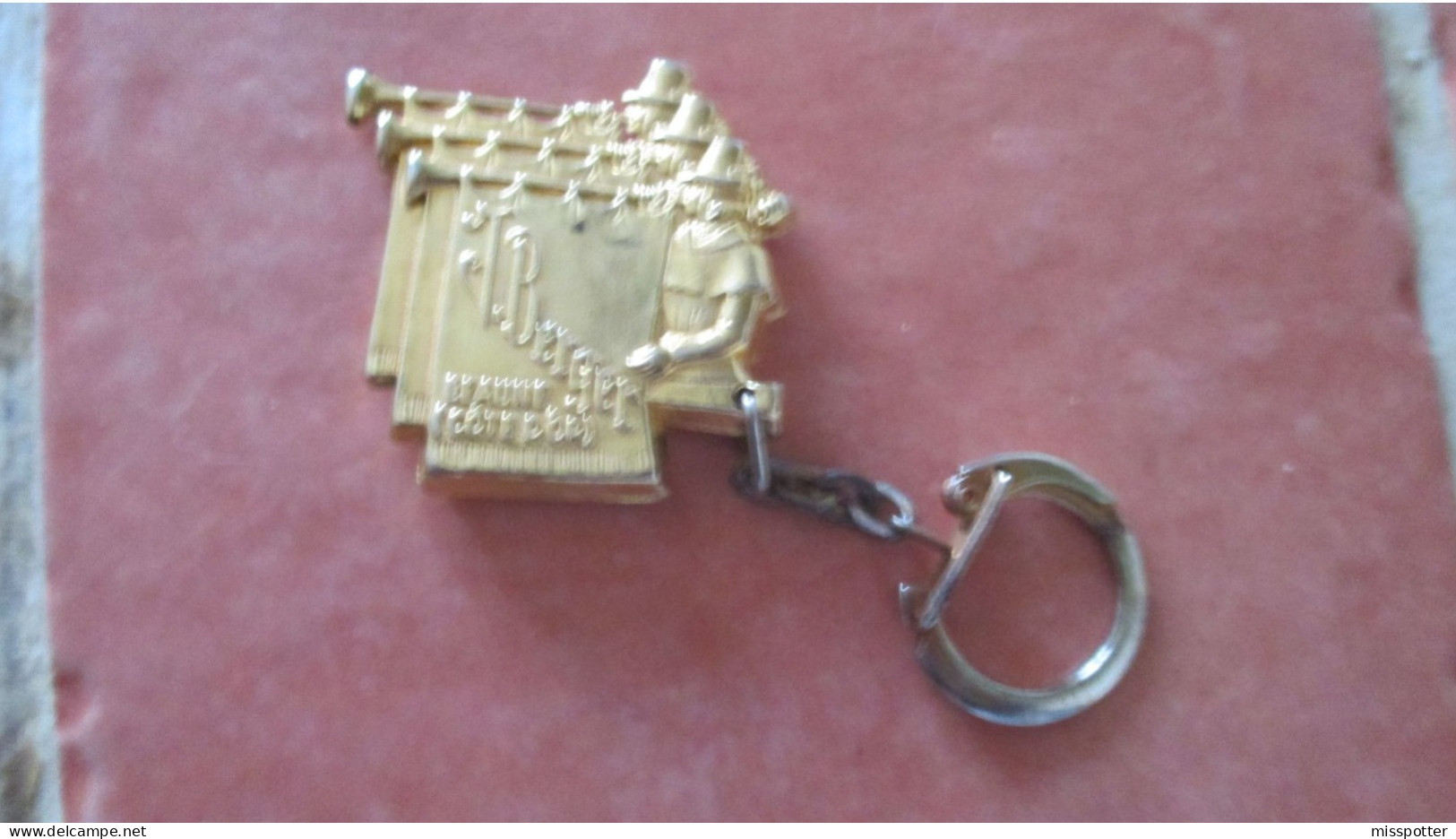 Porte Clé Vintage Hérauts Vins De Beaune Côte D'or - Key-rings