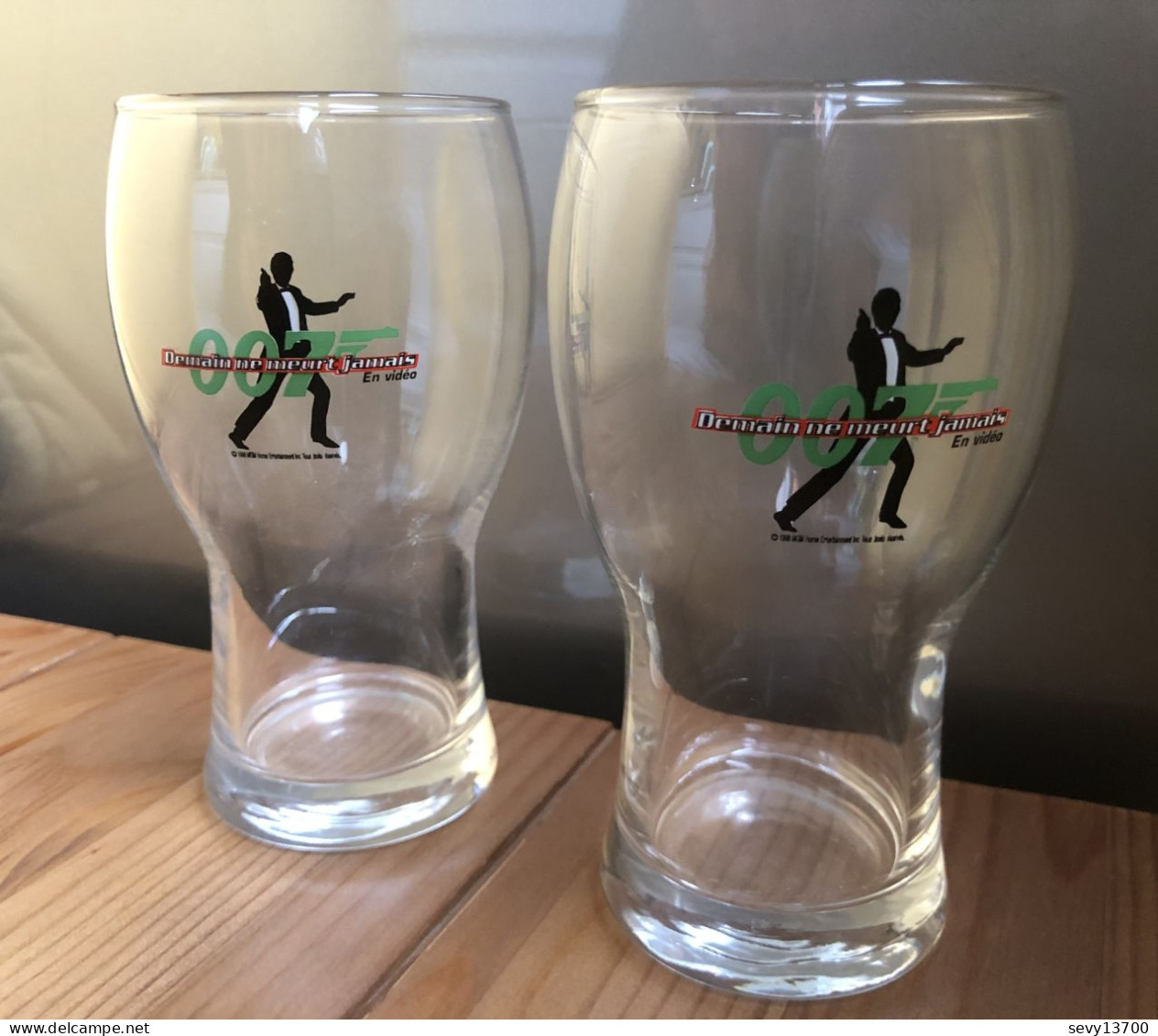 Verre Collector - James Bond 007 - Demain Ne Meurt Jamais - Verres