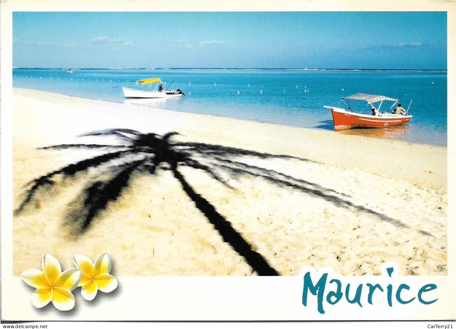 CPM. MAURICE. AMBIANCE DE PLAGE. TIMBRE MAURITIUS. - Mauricio