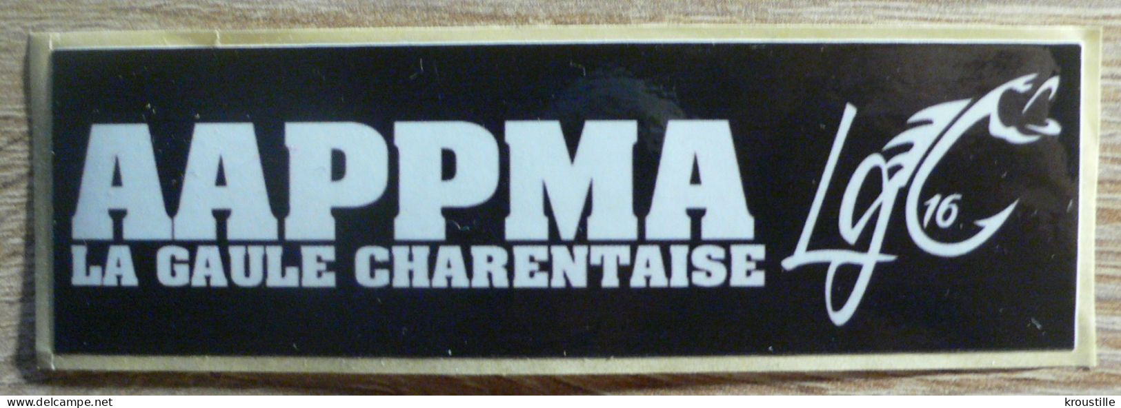 THEME PECHE : AUTOCOLLANT AAPPMA LA GAULE CHARENTAISE - Stickers