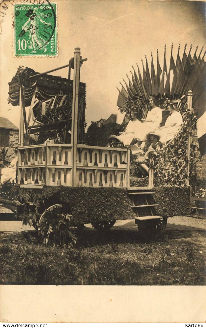 Sillé Le Guillaume * Carte Photo * Le Char Des Reines * Cavalcade Mi Carême - Sille Le Guillaume