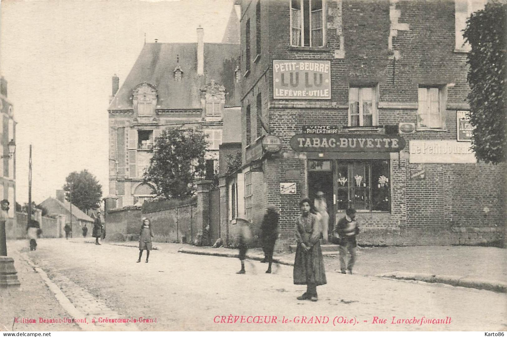 Crèvecoeur Le Grand * TABAC Buvette Débit De Tabac Tabacs , Rue Larochefoucault * Enfants Villageois - Crevecoeur Le Grand