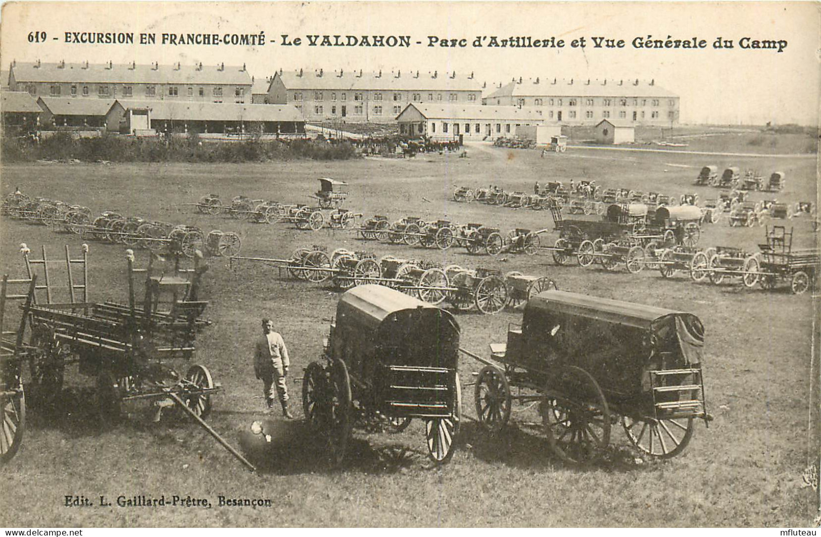 25* LE VALDAHON  Parc D Artillerie Et Vue Generale  Du Camp   RL20,0526 - Ausrüstung
