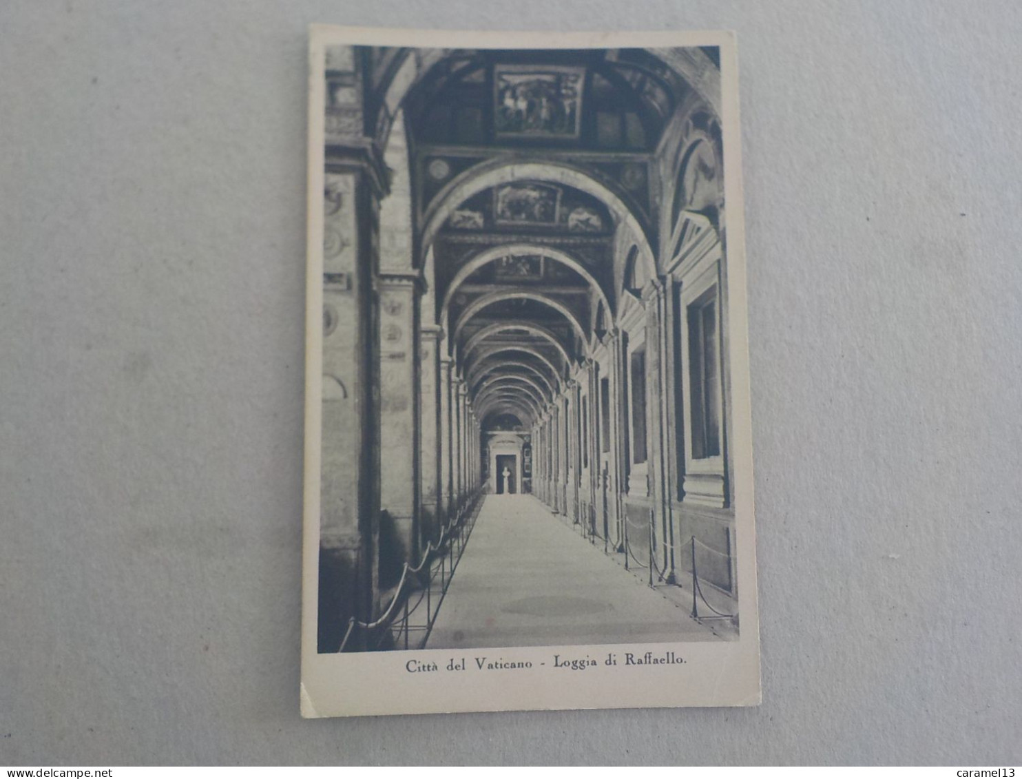 AU PLUS RAPIDE -  VATICAN -   BEAU TIMBRE SUR CARTE POSTALE - FORMAT CPA 1933 - Briefe U. Dokumente