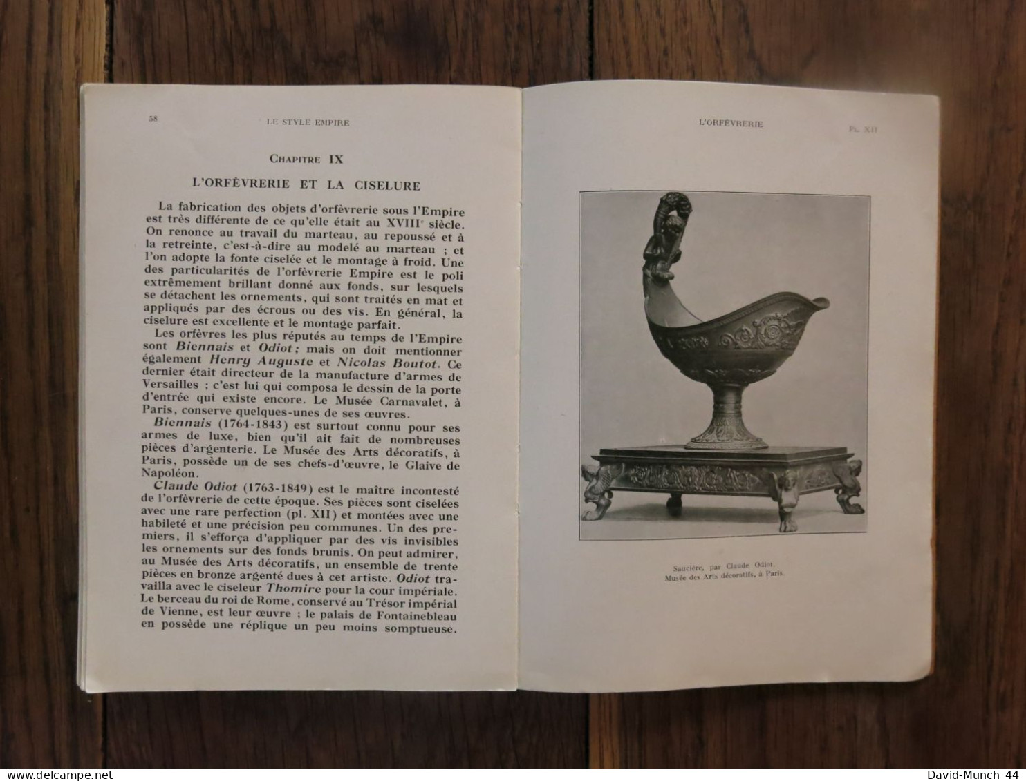 Le style Empire, Le style directoire de Henry Martin. Paris, Librairie d'Art R. Ducher, La Grammaire Des Styles. 1925