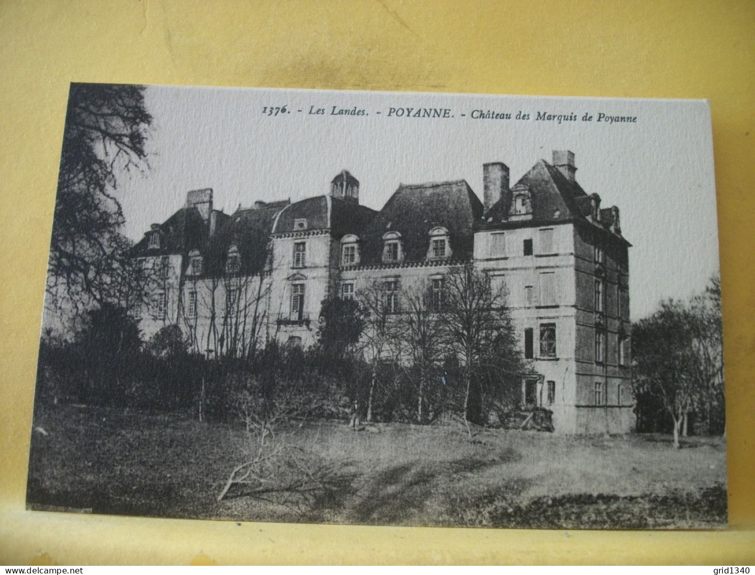 40 2753 LOT DE 4 CPA DIFFERENTES SUR LE CHATEAU DES MARQUIS DE POYANNE A POYANNE DANS LES LANDES - Castelli