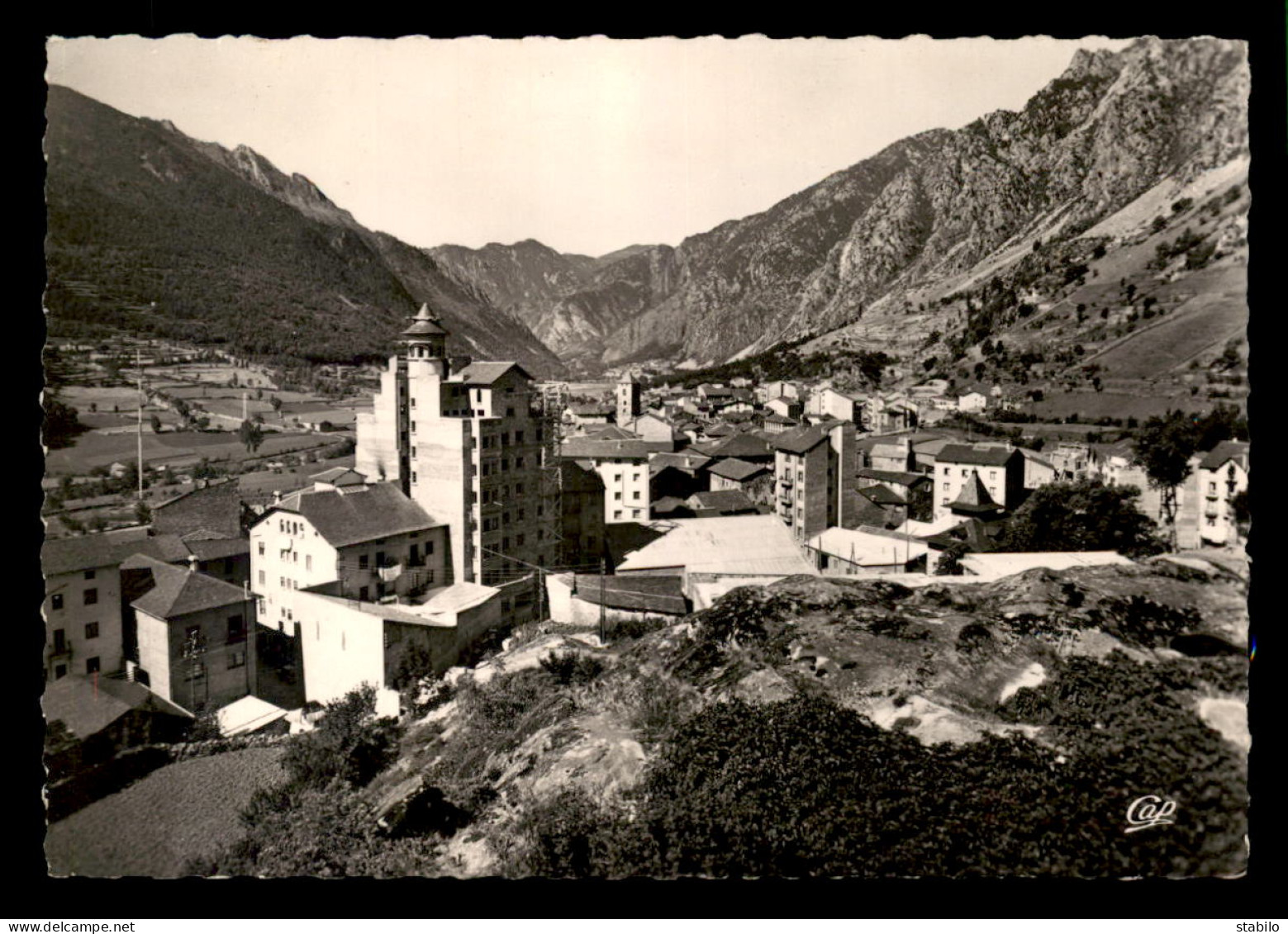 ANDORRE - ANDORRE-LA-VIEILLE  - CARTE AVEC TIMBRE - Andorra