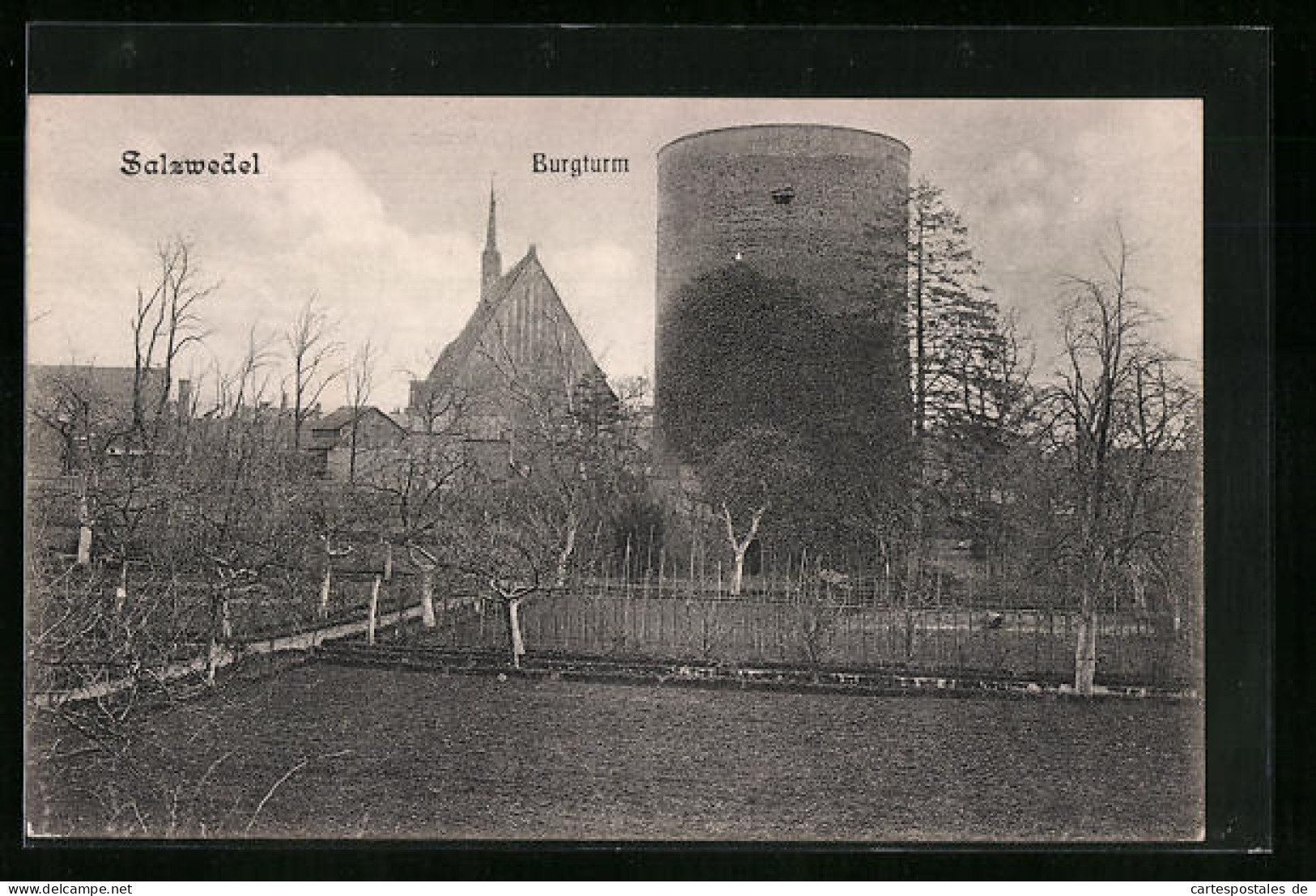 AK Salzwedel, Burgturm Vor Dem Feld  - Salzwedel