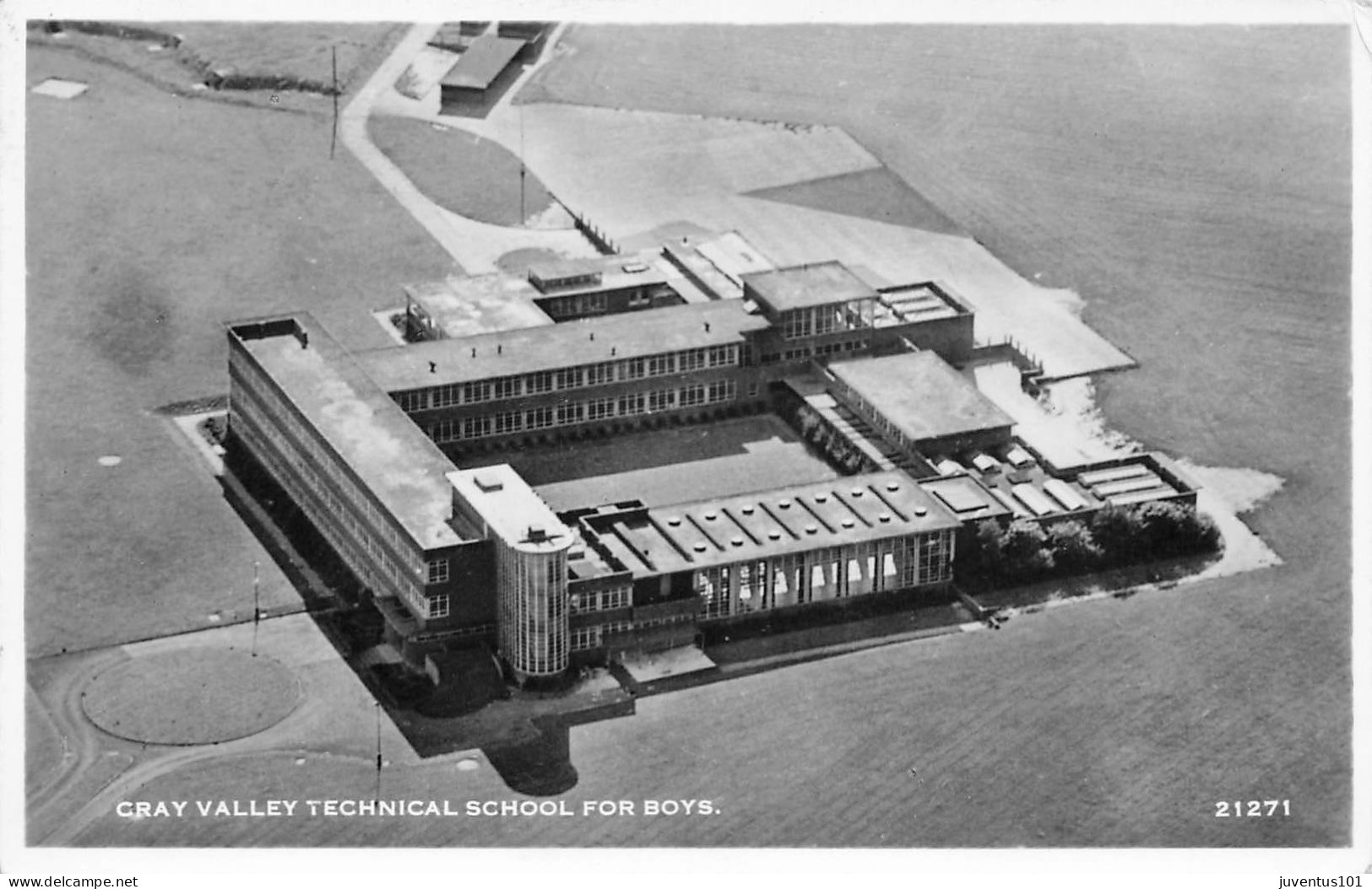 CPSM Gray Valley Technical School For Boy's-RARE-Timbre     L2849 - Autres & Non Classés