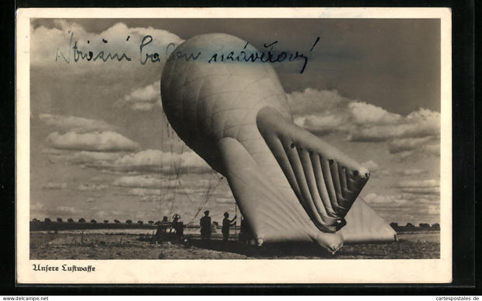 AK Militärisch Genutzter Ballon Wird Aufgeblasen  - Luchtballon