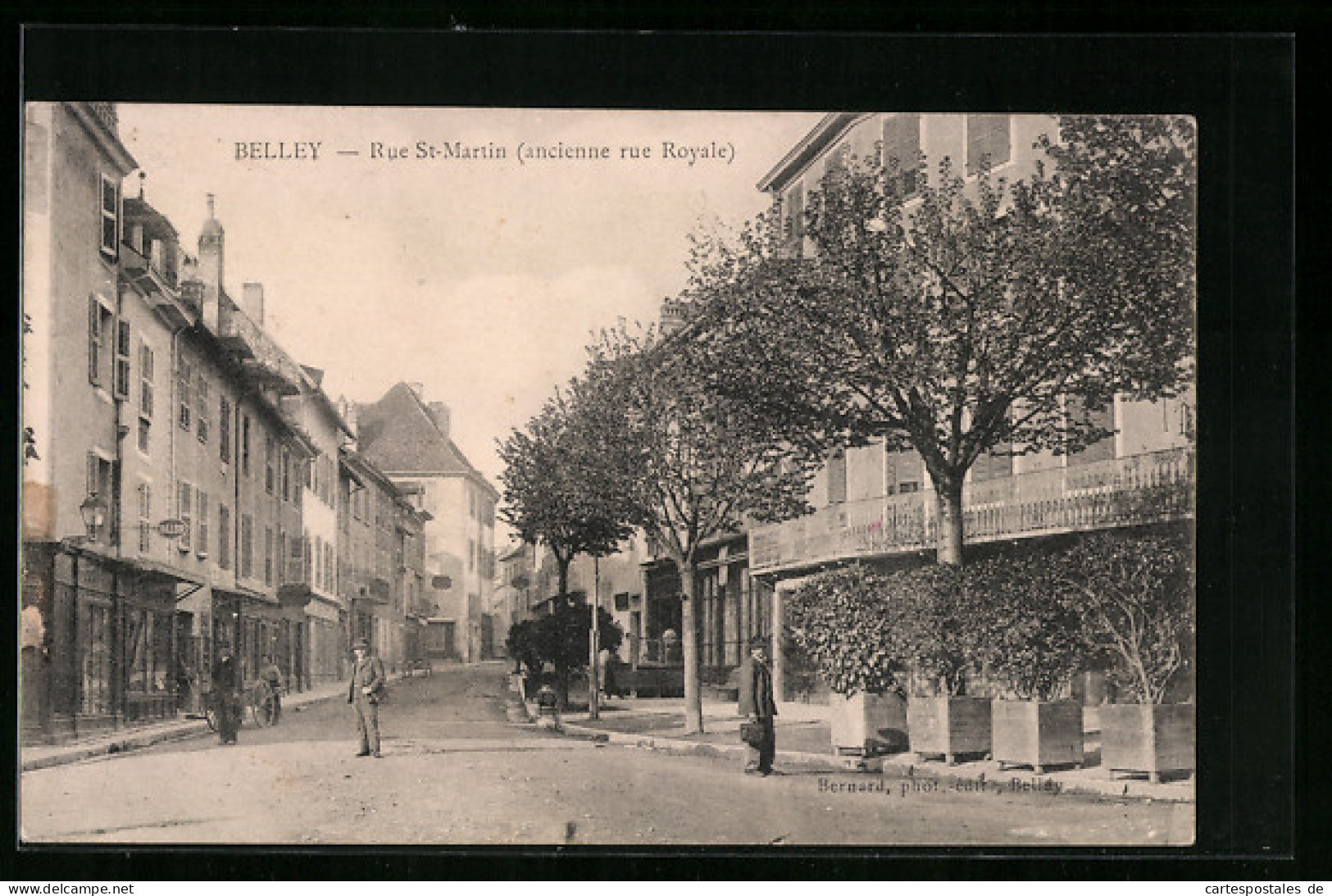 CPA Belley, Rue St-Martin (ancienne Rue Royal)  - Belley
