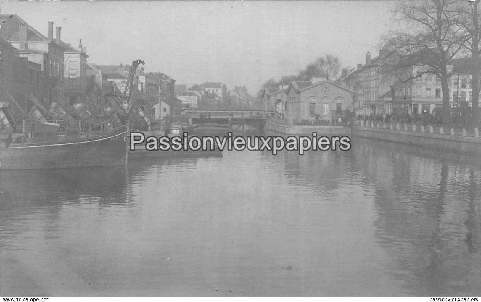 CARTE PHOTO ALLEMANDE     BRUXELLES CANAL DE CHARLEROI OCTROI PORTE DE NINOVE BRASSERIE DU CHEVAL NOIR - St-Jans-Molenbeek - Molenbeek-St-Jean