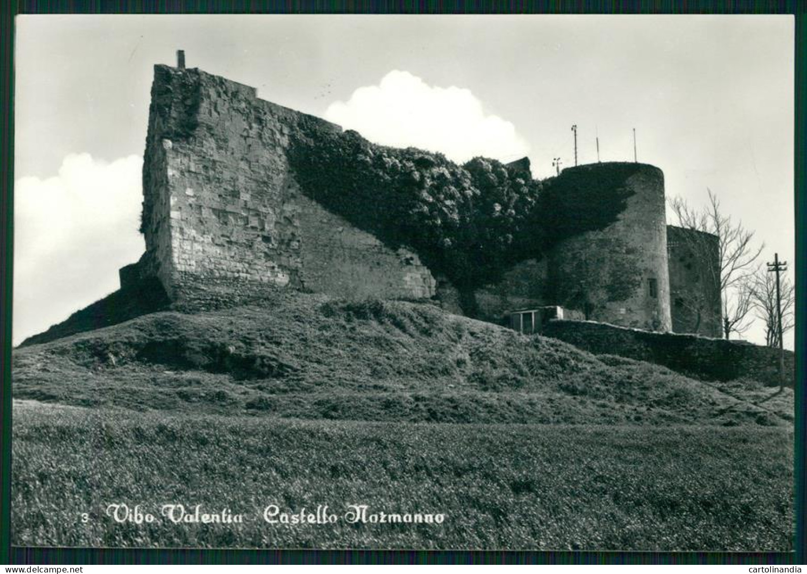 Vibo Valentia Città Castello Normanno PIEGA Foto FG Cartolina MZ4932 - Vibo Valentia