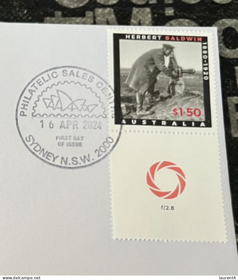 16-4-2024 (4 X 22) Australia ANZAC 2024 Nurse - New Stamp Issued 16-4-2024 (on Cover With Special Gutter) - Lettres & Documents