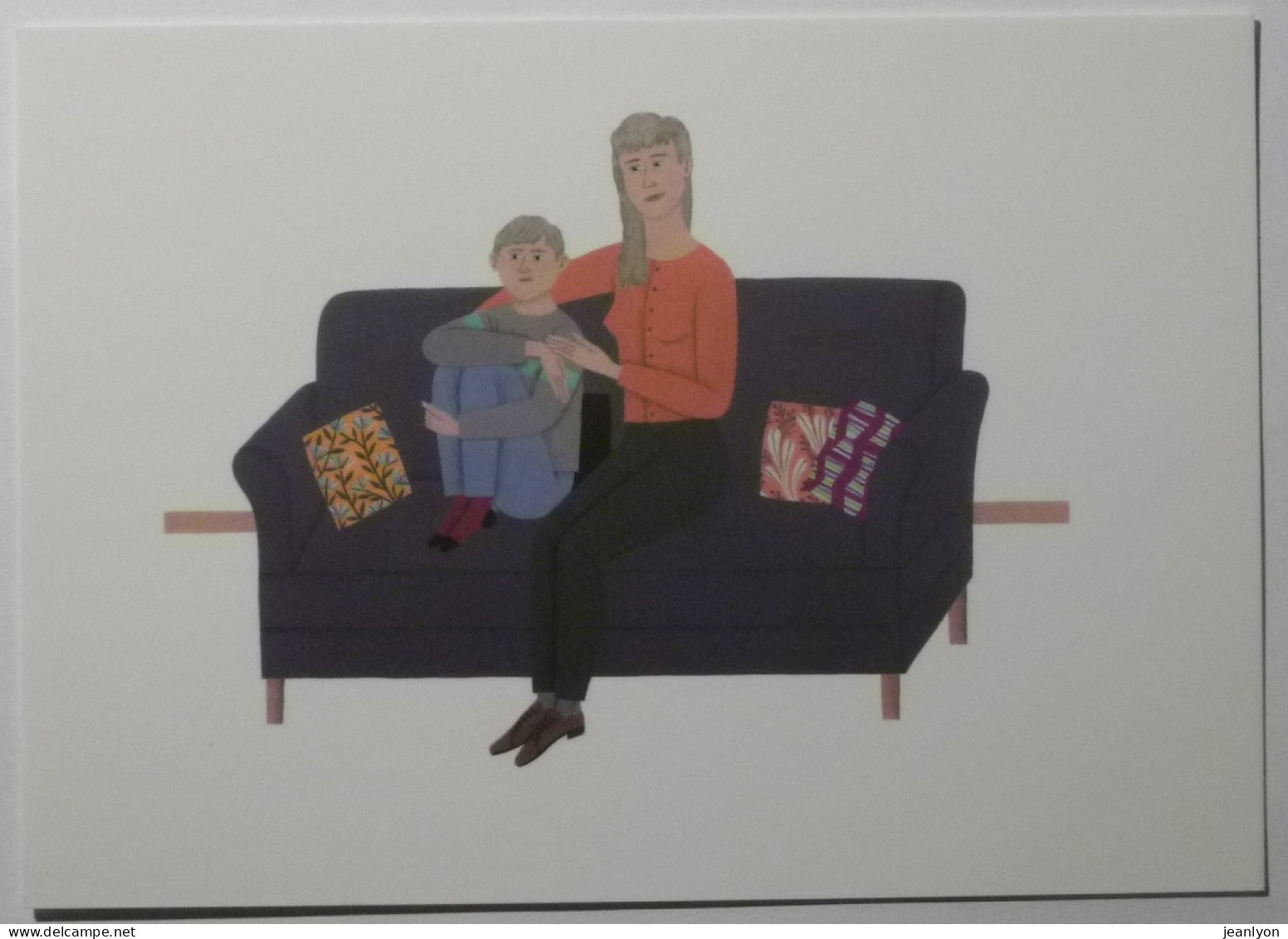 CANAPE / COUSSIN - Femme Et Enfant - Illustrateur Fanny Blanc - Carte Postale Pour Film Court Métrage AMOUR EN PLAN - Contemporain (à Partir De 1950)