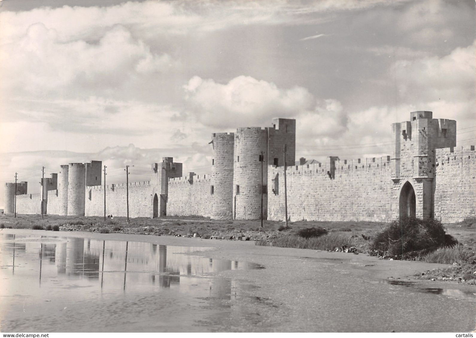 30-AIGUES MORTES-N°3724-A/0015 - Aigues-Mortes