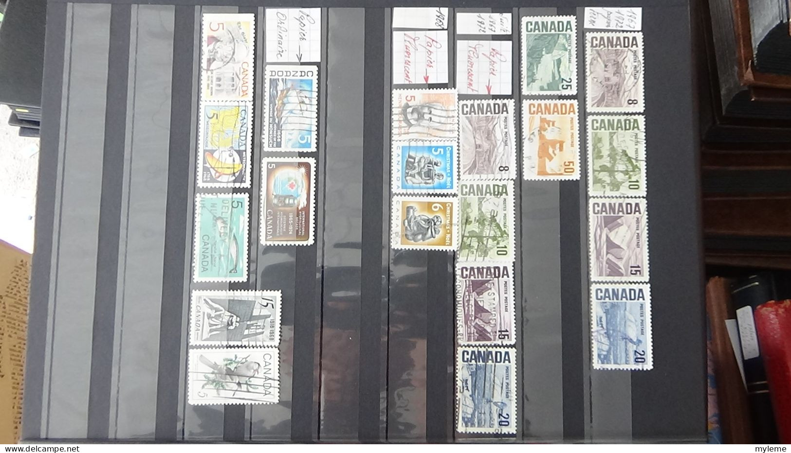 BF25 Ensemble de timbres de divers pays + Mouchons N° 112 + 113 + 114 **. Cote 680 euros