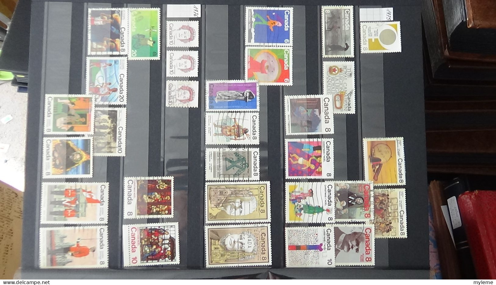 BF25 Ensemble de timbres de divers pays + Mouchons N° 112 + 113 + 114 **. Cote 680 euros