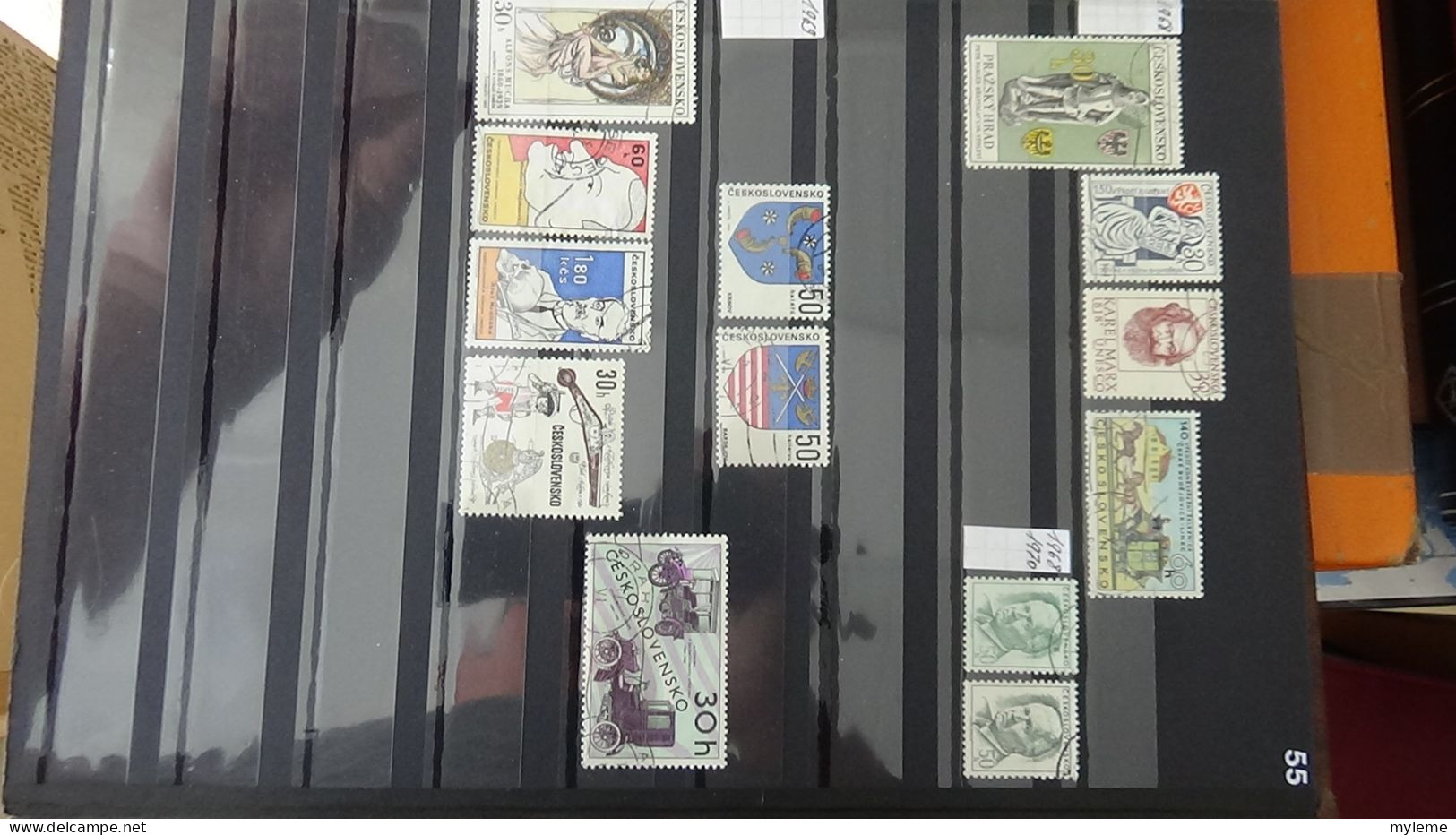 BF26 Ensemble de timbres de divers pays + Mouchons N° 116 + 117 + 118 **. Cote 985 euros