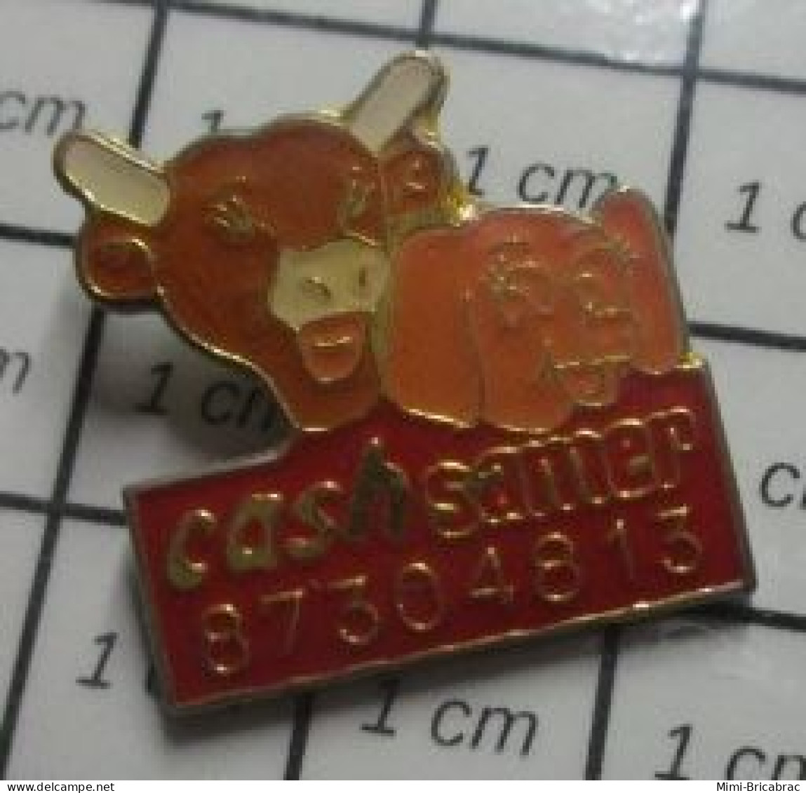 813C Pin's Pins / Beau Et Rare : ANIMAUX / VACHE MARRON COCHON ROSE CASH SAMER - Animals