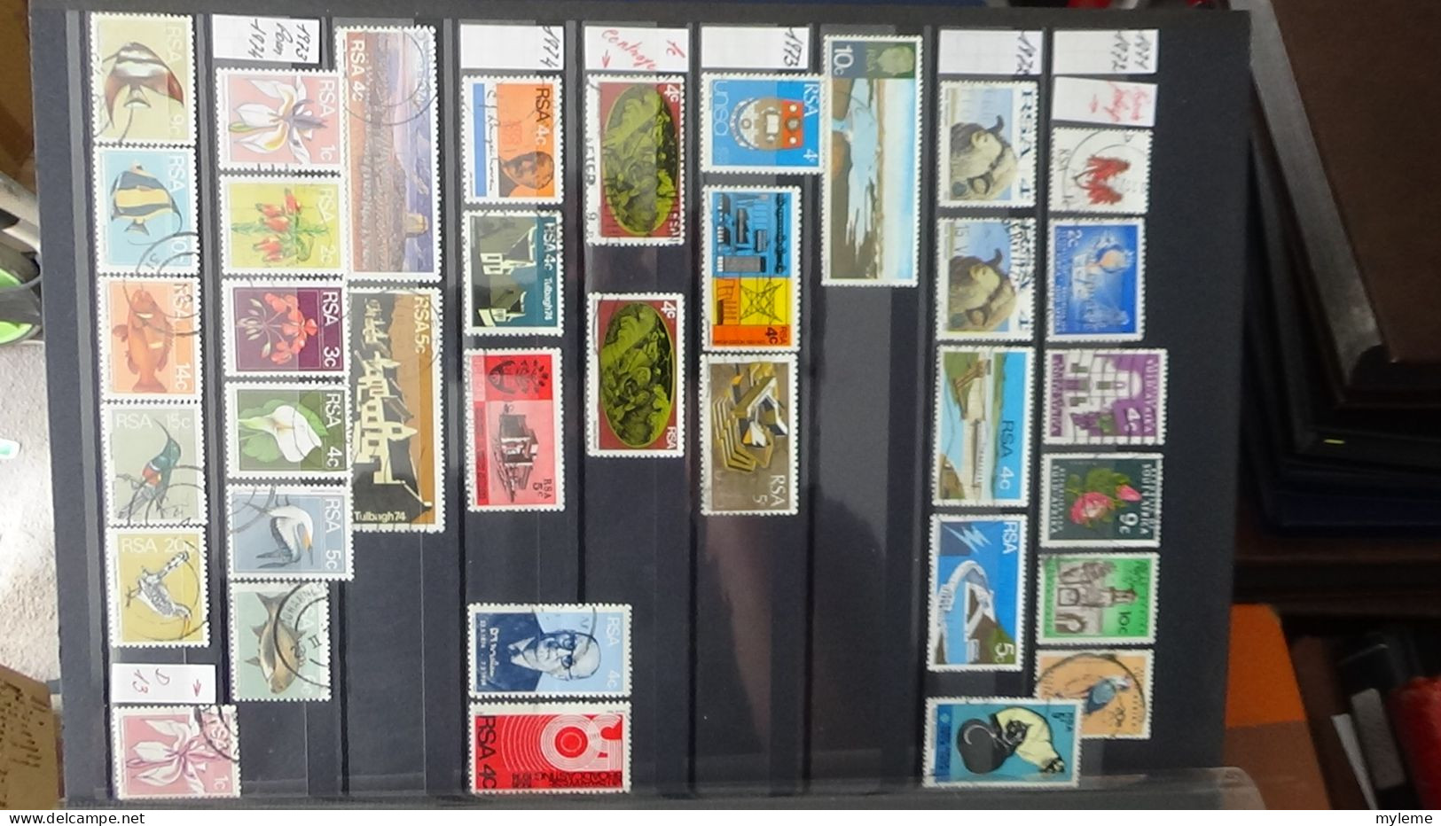 BF29 Ensemble de timbres de divers pays + Merson N° 119 + 121 + 123 **. Cote 540 euros