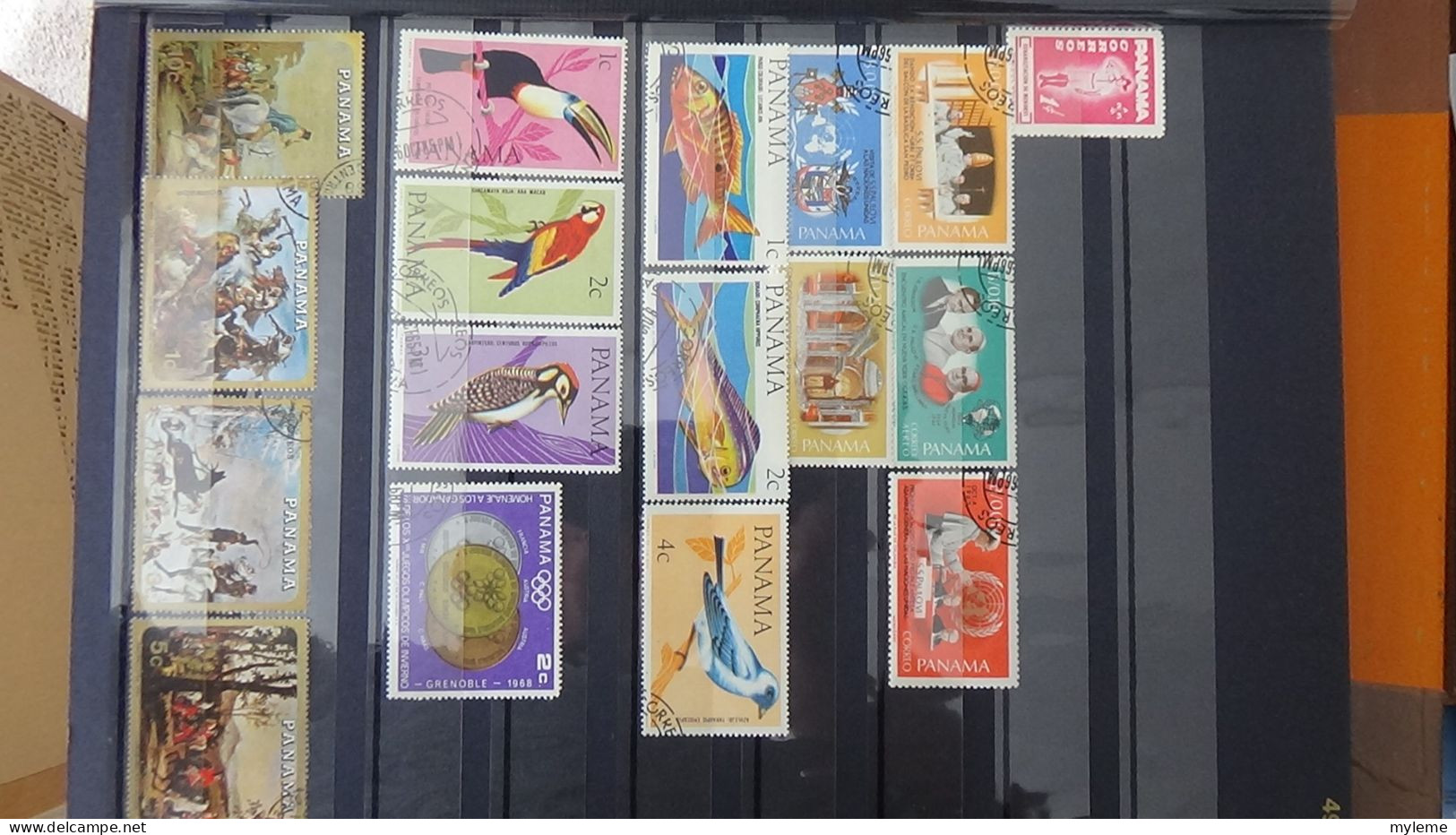 BF30 Ensemble de timbres de divers pays + Merson N° 122 **.(2 petites pites de rouille au dos) Cote 3200 euros