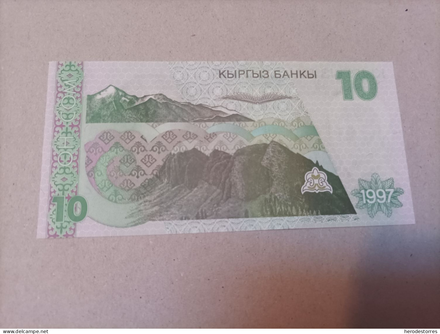 Billete Kirguistán, 10 Som, Año 1997, UNC - Kirguistán