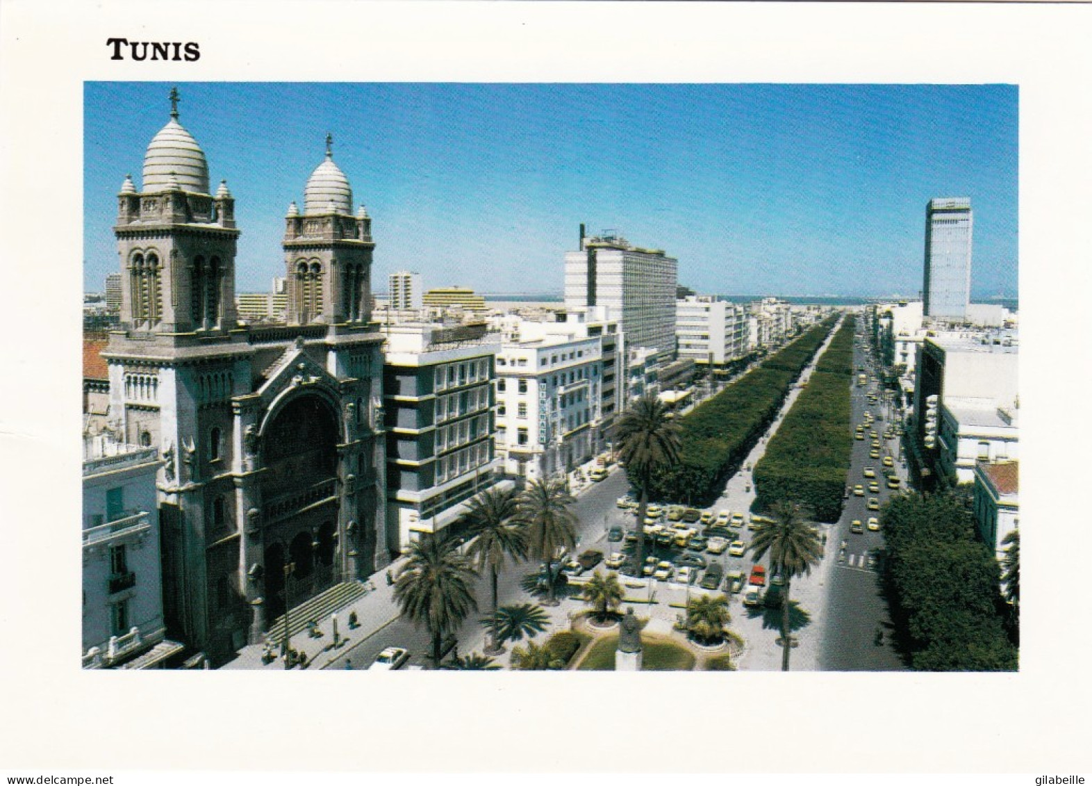 Tunisie -  TUNIS - Avenue Habib Bourguiba - Tunisia