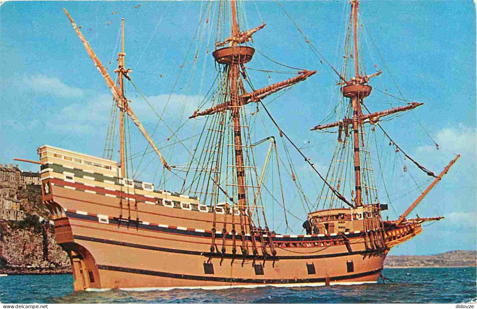 Bateaux - Voiliers - Mayflower II - Built At Brixham By Project Mayflower Sailed From Plymouth England To Plymouth Massa - Voiliers