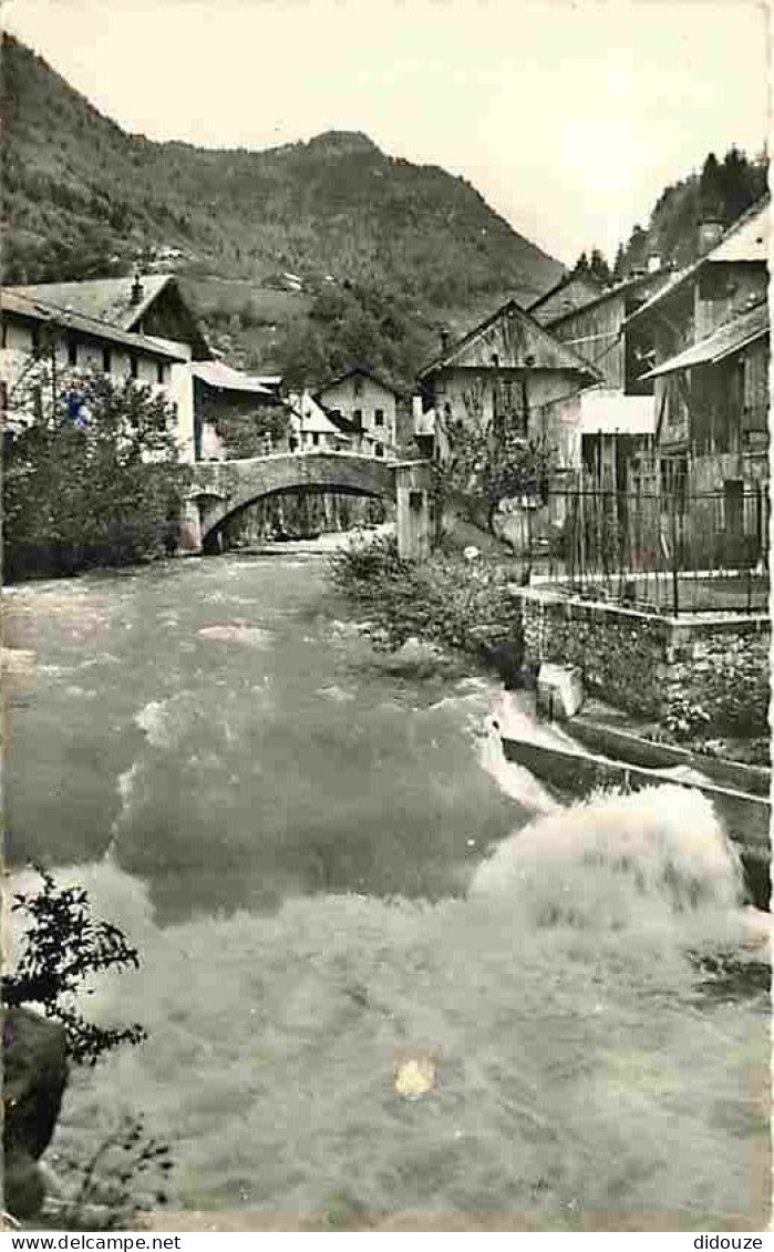 74 - Taninges - Le Vieux Pont - CPM - Voir Scans Recto-Verso - Taninges