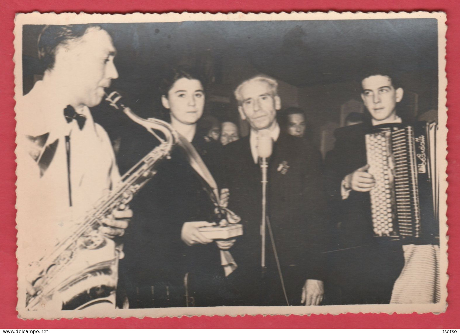 Braine-le-Château -Souvenir D'une Soirée Le 11 Novembre 1951 / Carte Photo ( Voir Verso ) - Braine-le-Chateau