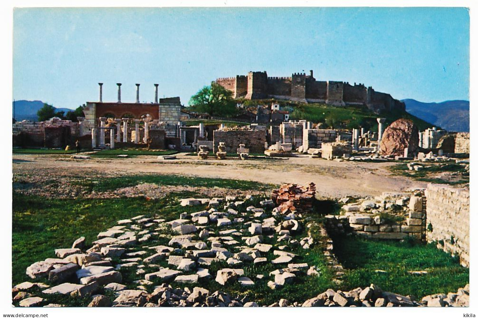 CPSM / CPM 16.2 X 10.6 Turquie Türkiye SELCUK Basilique De Saint Jean Et Citadelle Intérieure - Turquie