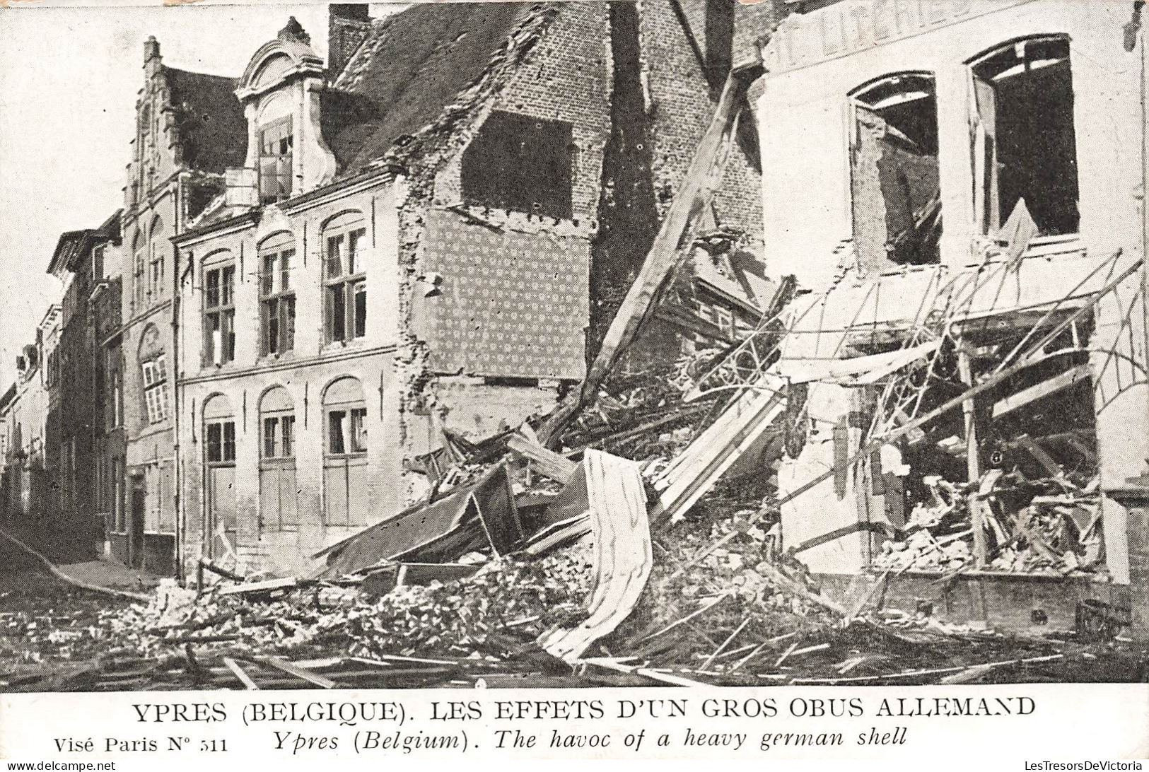 MILITARIA - Ypres - Les Effets D'un Gros Obus Allemand - Carte Postale Ancienne - Andere Kriege