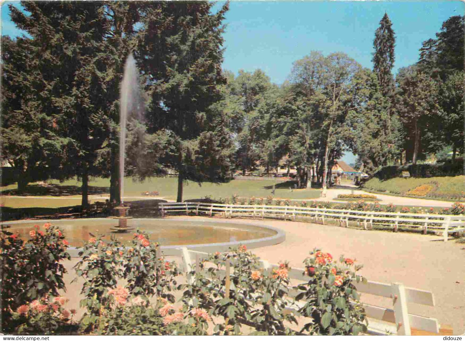 58 - Saint Honoré Les Bains - Etablissement Thermal - Le Parc - CPM - Carte Neuve - Voir Scans Recto-Verso - Saint-Honoré-les-Bains