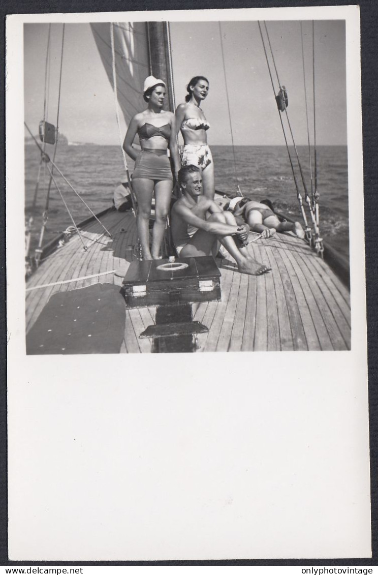 Capo Miseno (NA) 1952 - In Posa Sulla Imbarcazione - Fotografia D'epoca - Orte