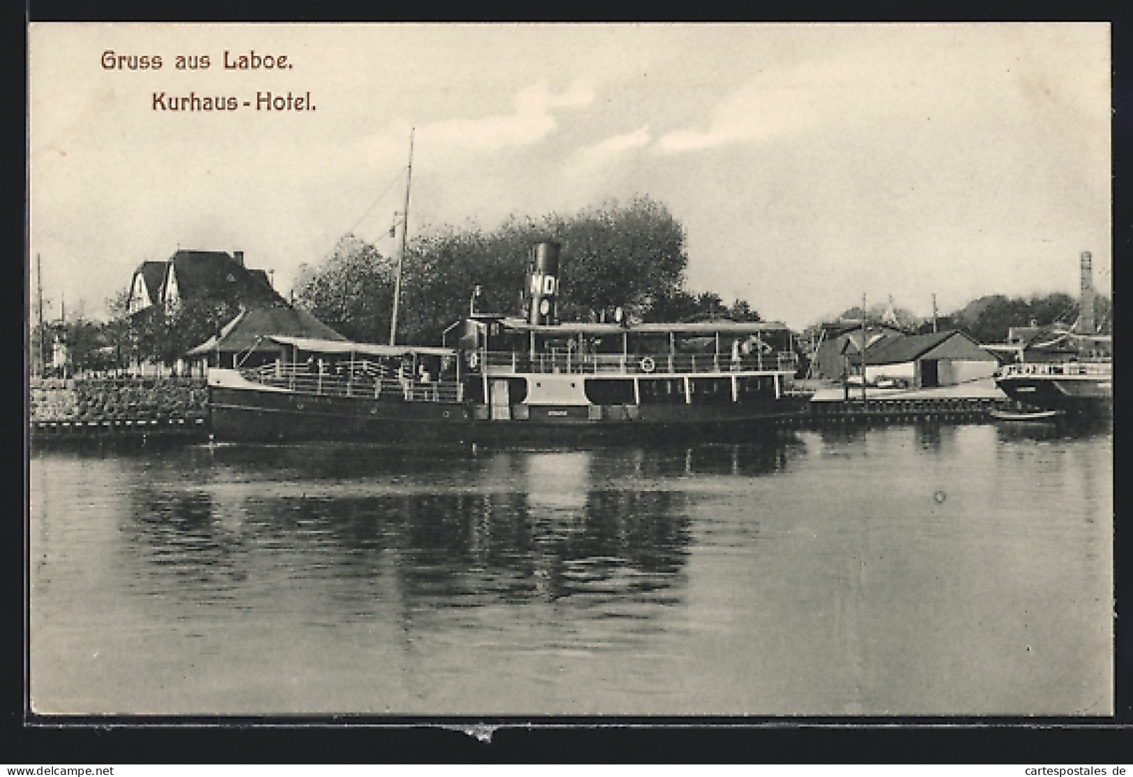 AK Laboe, Dampfer Vor Dem Kurhaus - Hotel  - Laboe