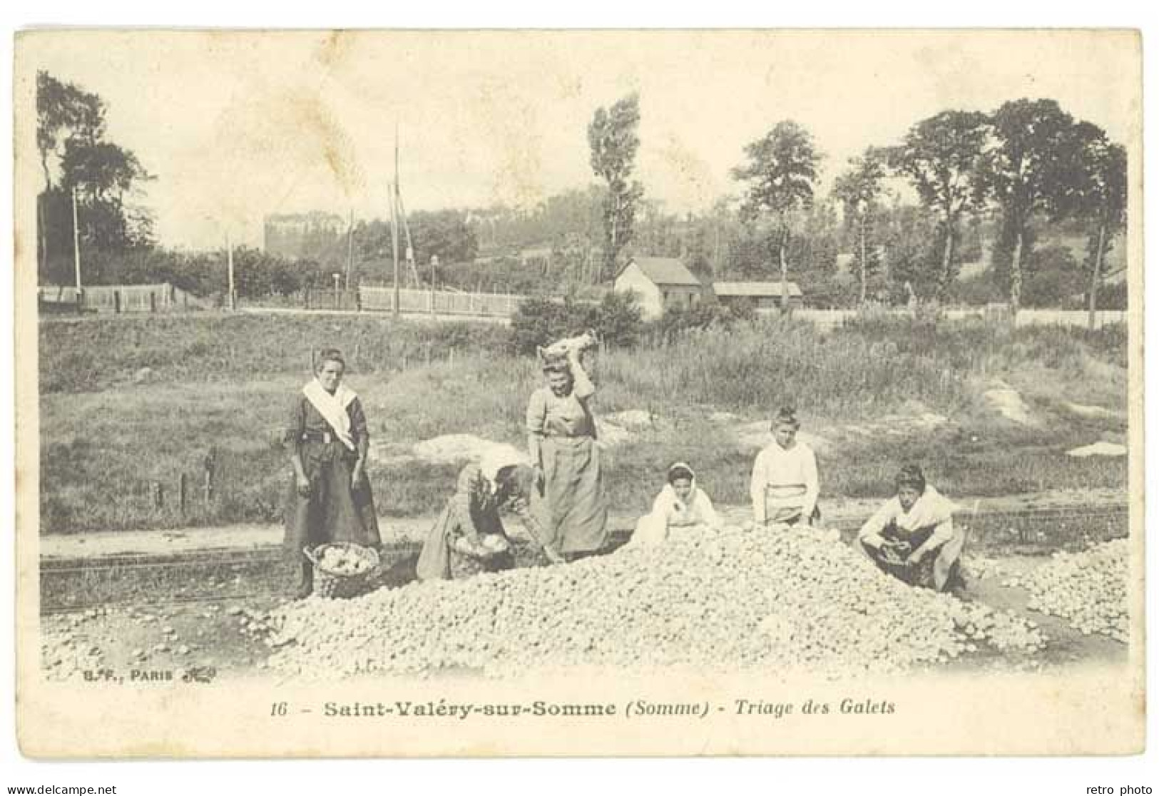 Cpa Saint Valery Sur Somme - Triage Des Galets - Saint Valery Sur Somme