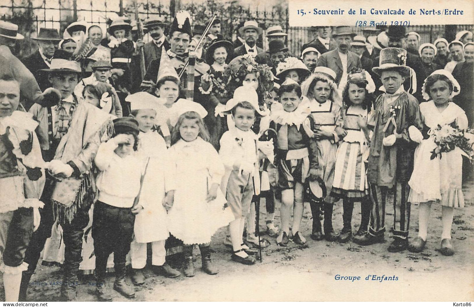 Nort Sur Erdre * Souvenir De La Cavalcade Le 28 Août 1910 * Groupe D'enfants * Carnaval Fête - Nort Sur Erdre