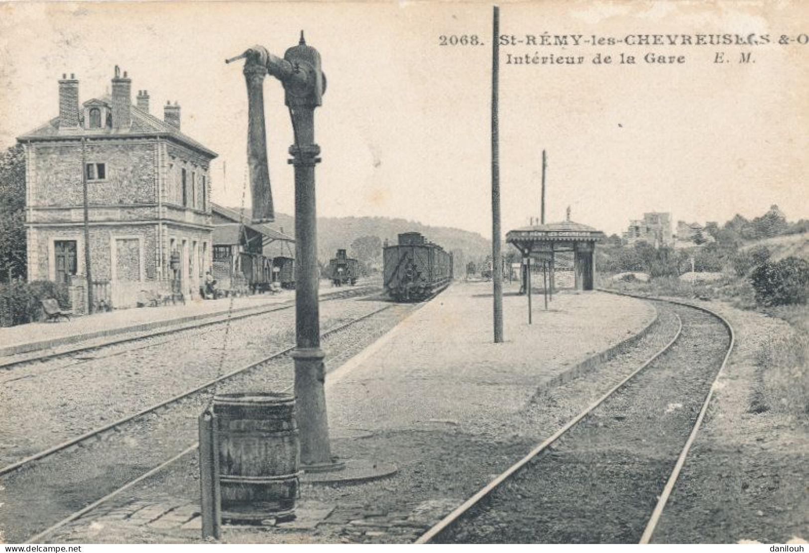 78 // SAINT REMY LES CHEVREUSE    Intérieur De La Gare  2068  ** - St.-Rémy-lès-Chevreuse