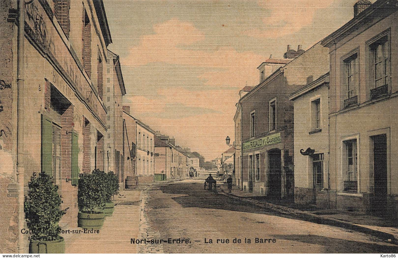 Nort Sur Erdre * La Rue De La Barre * Buvette * Charbons Georges ROUAUD * Cpa Toilée Colorisée - Nort Sur Erdre