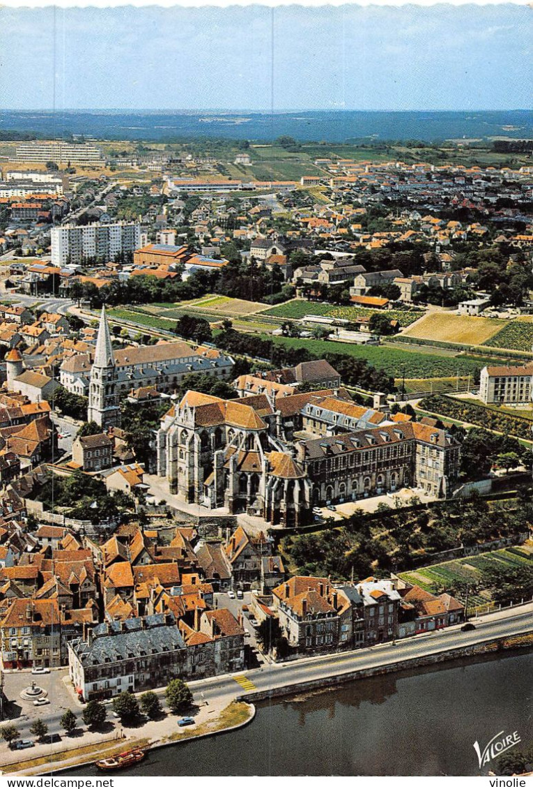 P-24-MOR-567 : AUXERRE. VUE AERIENNE - Auxerre