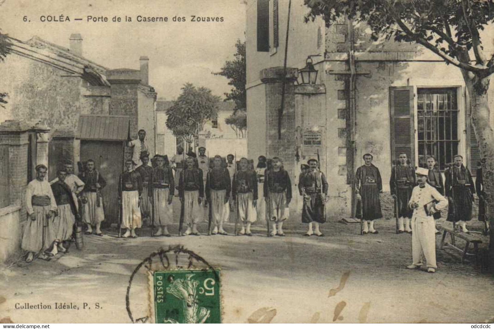 COLEA  Porte De La Caserne Des Zouaves Animée RV - Andere & Zonder Classificatie