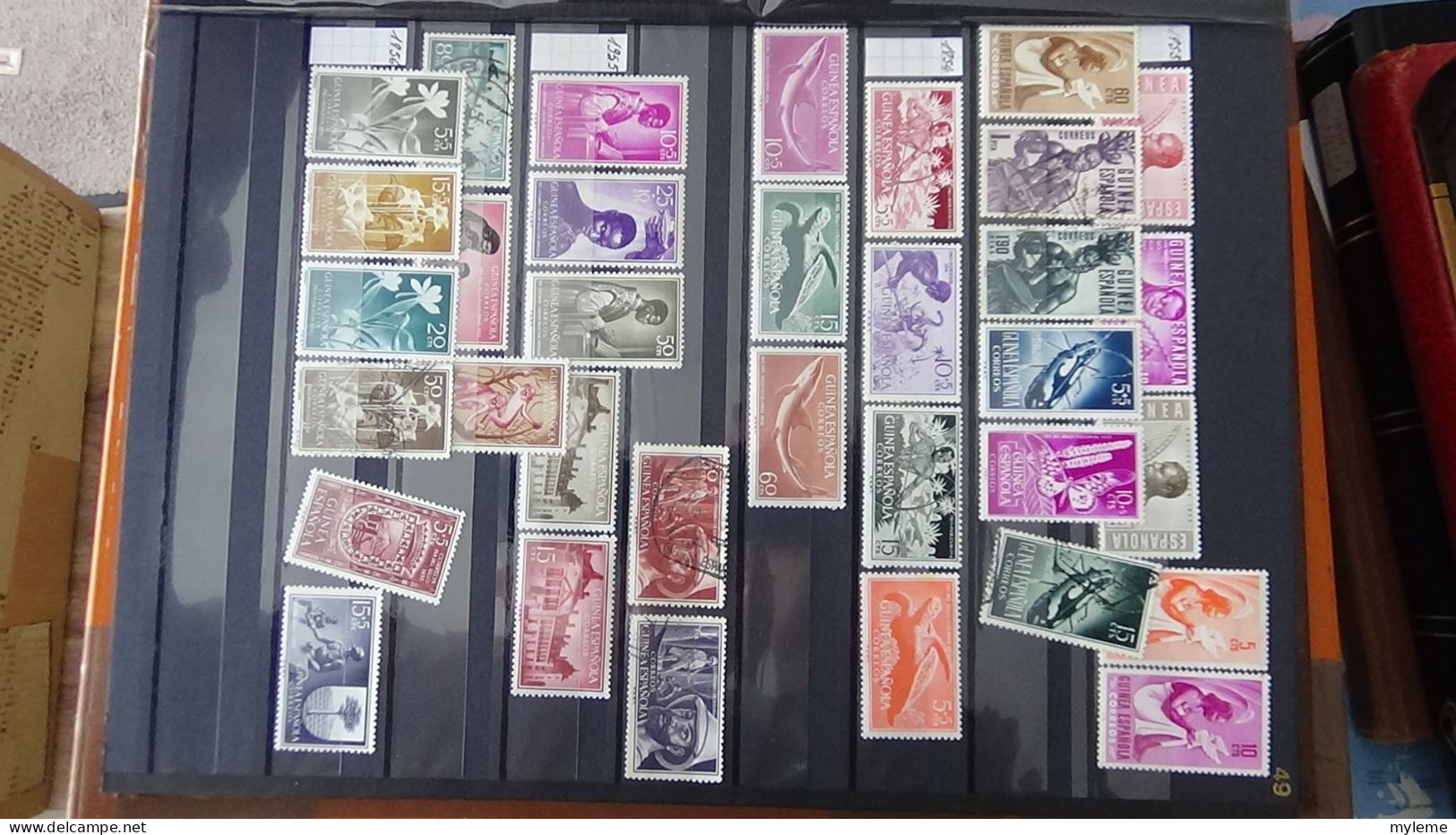 BF33 Ensemble de timbres de divers pays + Orphelin N° 153 ** signé  Cote 1050 euros