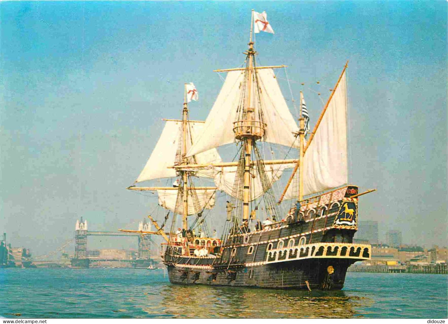 Bateaux - Voiliers - The Golden Hinde - The Original Golden Hinde Carried Francis Drake On His Famous Voyage Round The W - Veleros