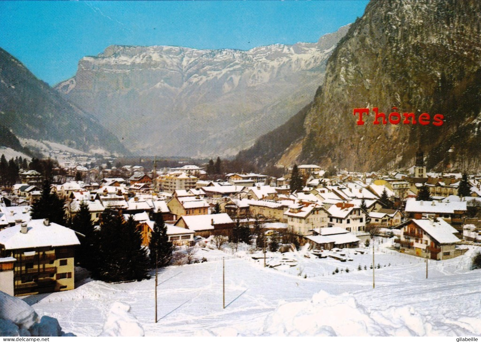 74 - Haute Savoie -  THONES -  Vue Du Village Sous La Neige - Thônes