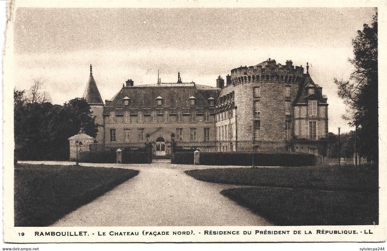 CPA 78 - RAMBOUILLET - LE CHATEAU - FACADE NORD - RESIDENCE DU PRESIDENT DE LA REPUBLIQUE - Rambouillet (Kasteel)