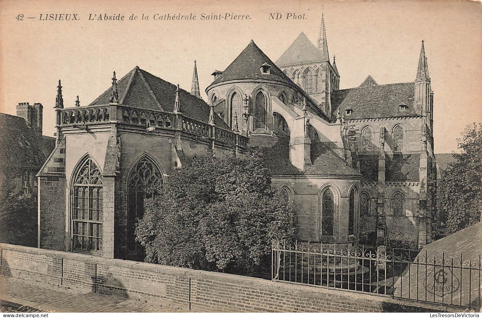 FRANCE - Lisieux - L'Abside De La Cathédrale Saint Pierre - N D Phot - Vue Générale - Carte Postale Ancienne - Lisieux