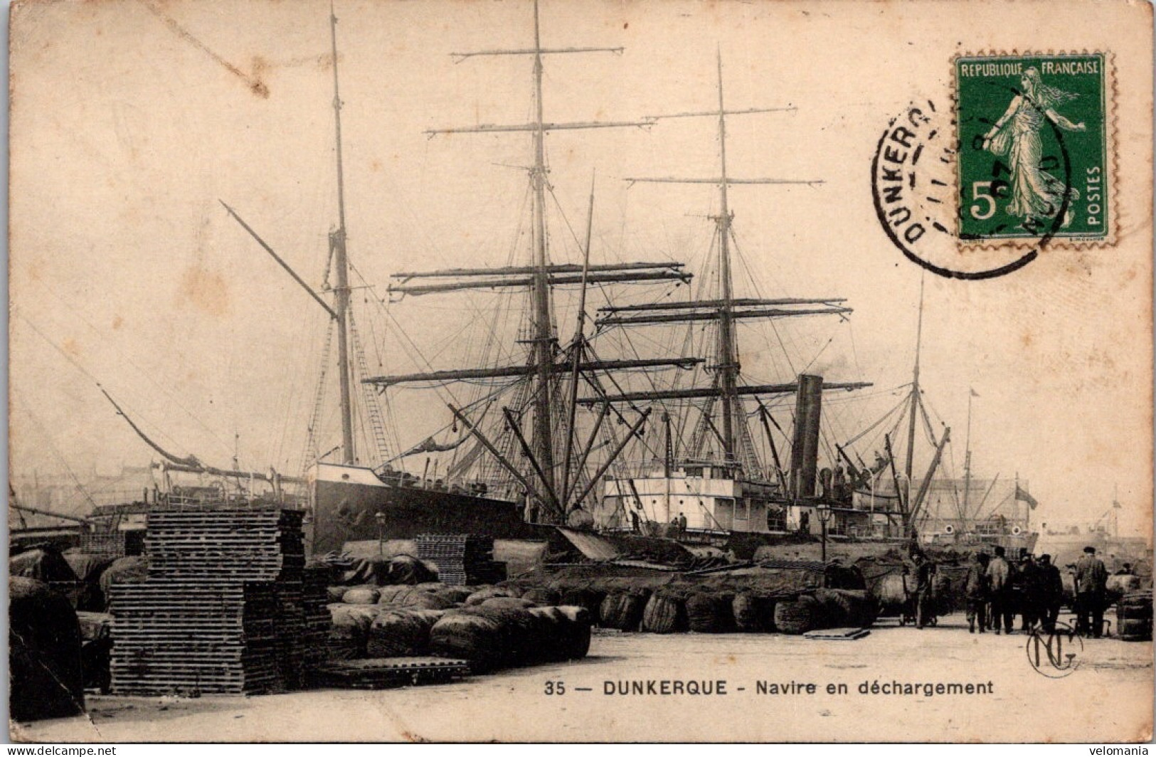 S16341 Cpa 59 Dunkerque - Navire En Déchargement - Dunkerque