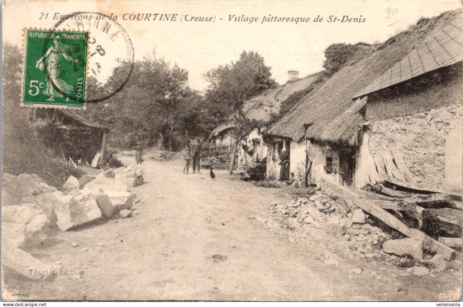 S16363 Cpa 23 Env. De La Courtine - Village De Saint Denis - La Courtine